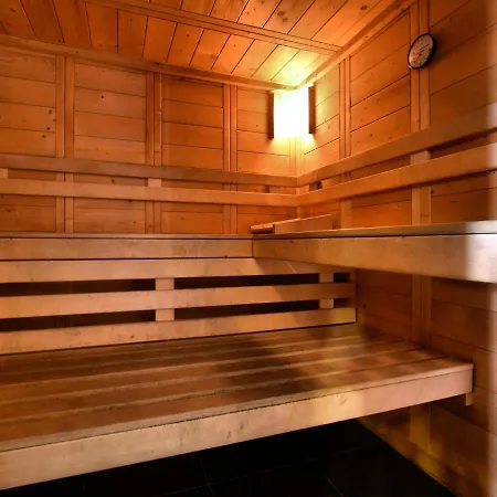 בית נופש In The Ardennes With Fitness And Sauna