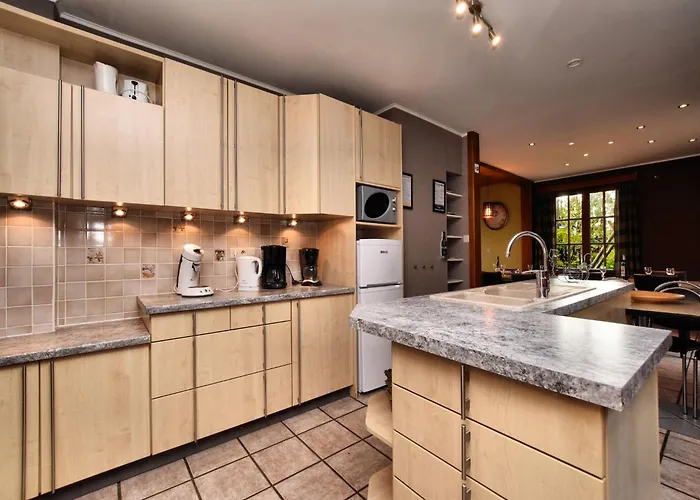 Hillside Family 펜션